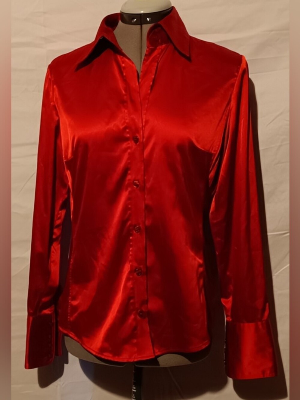 🍋NY&C Ruby Red Button-Down Shirt | Size Small - Picture 2 of 13